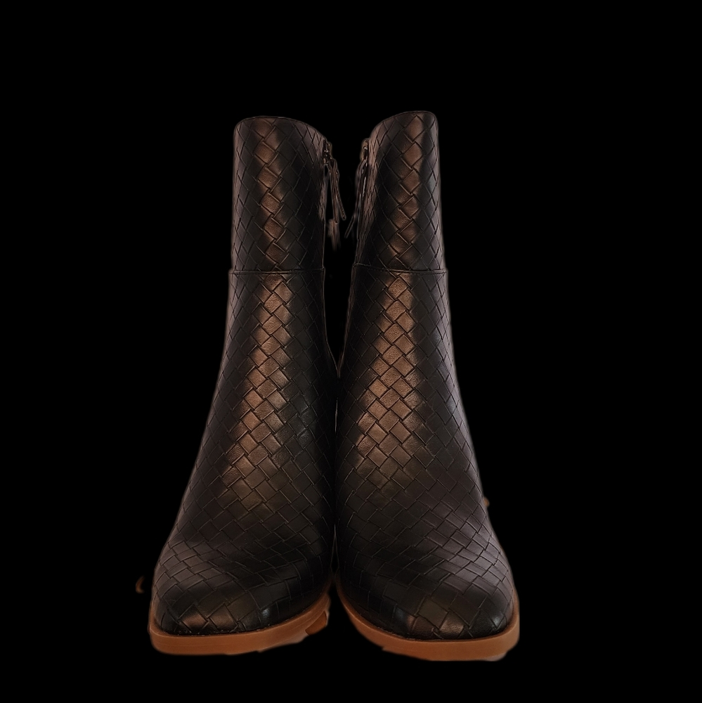 Universal Thread Boots - Size 8 - Picture 6 of 8